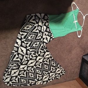 Sea green/black and white maxi dress