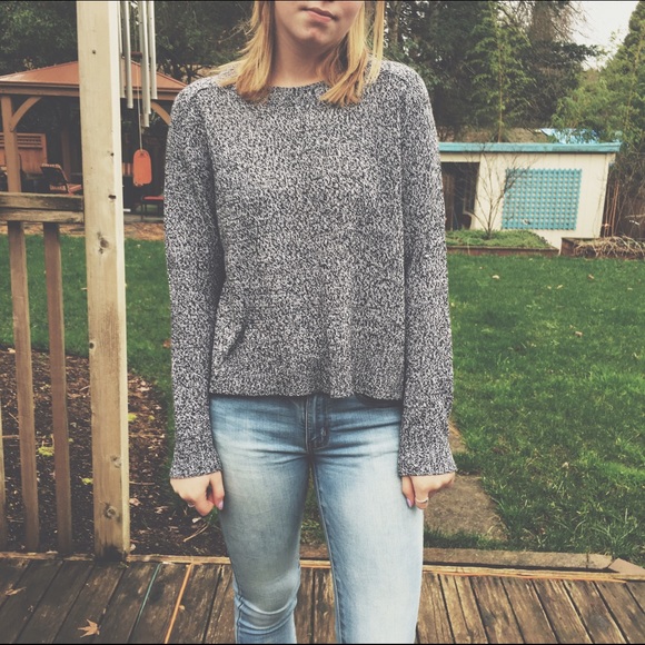 Gray and Black Cropped Sweater