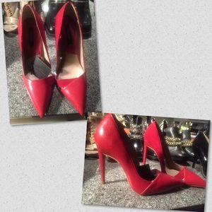 Zara Red Pumps