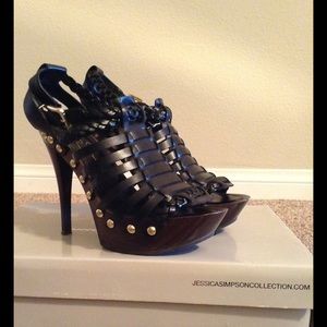 Jessica Simpson Sandals