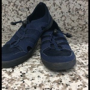 💙💙TREK SHOES💙💙