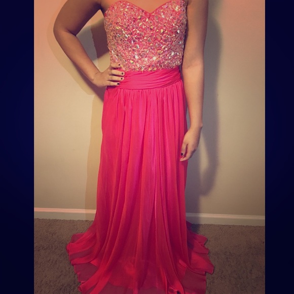 Prom/pageant dress