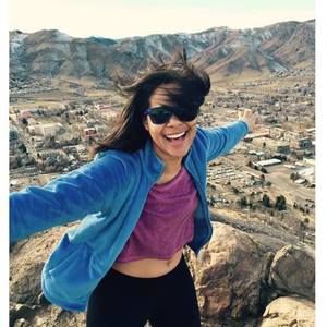 Meet your Posher, Abbie