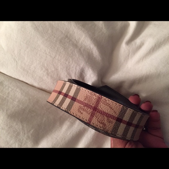 Unisex Burberry belt main image 3