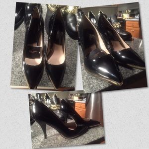 Zara Zipper Lined Pumps