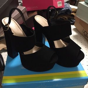 Black suede heels