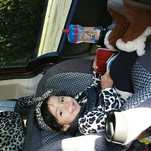 Meet your Posher, Isis