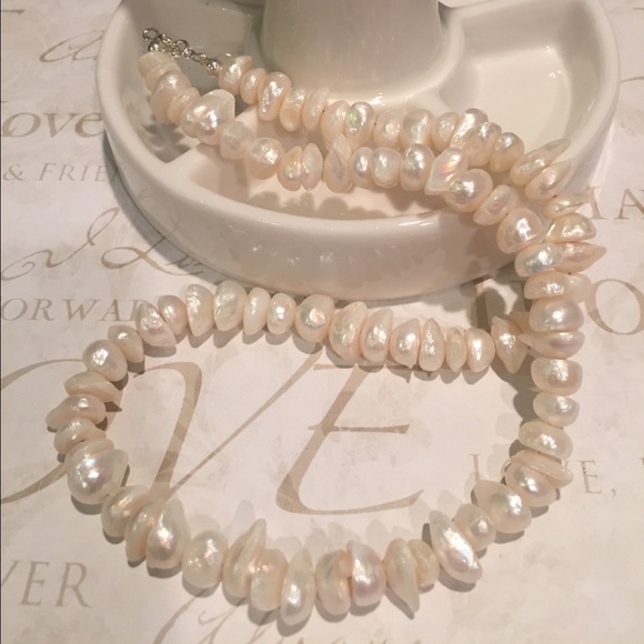 Pearl necklace. SOLD. SOLD. SOLD. SOLD - Picture 2 of 4