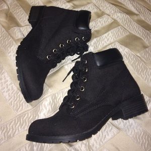 Timberland style boots