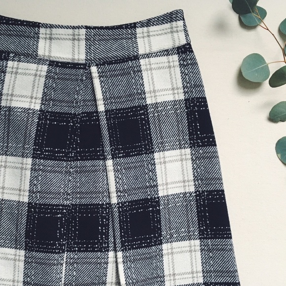 Preppy Knit Skirt