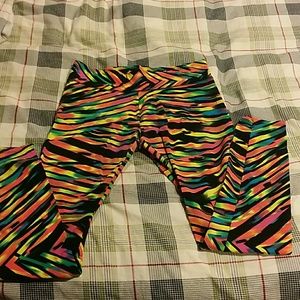 Colored workout leggings