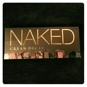 Naked and Naked 2 from Urban Decay bundle!