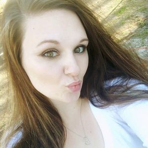 Meet your Posher, Erika