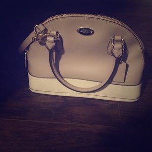 Hardly used coach cross body