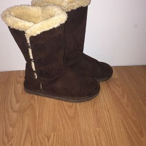 UGG Australia