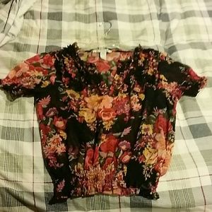 Floral top