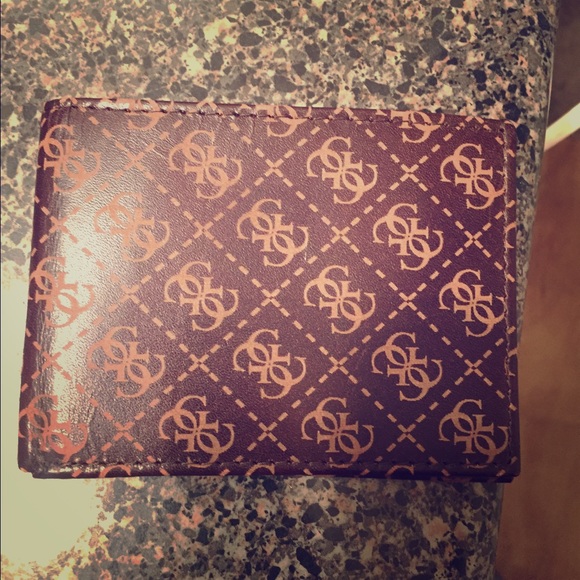 Authentic Guess Mens wallet.