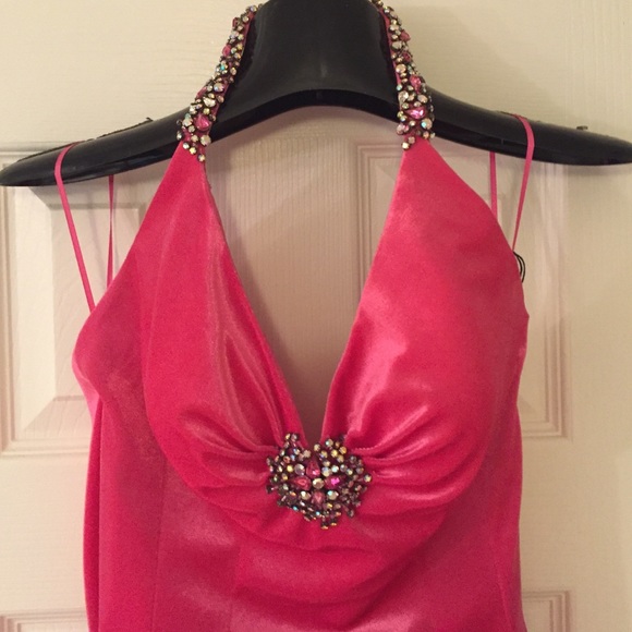 Pink velvet Jovani gown - Picture 2 of 4