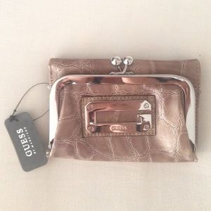 Guess Wallet