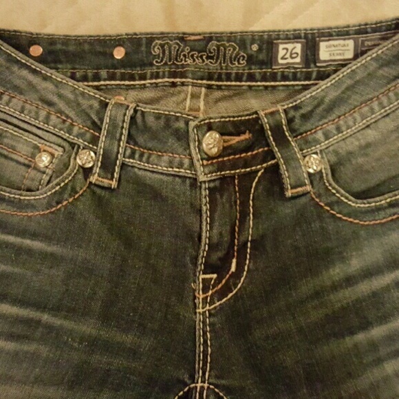 💕SOLD💕Miss Me skinny jeans size 26 - Picture 2 of 4