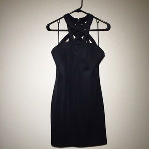🆕 Black criss cross dress
