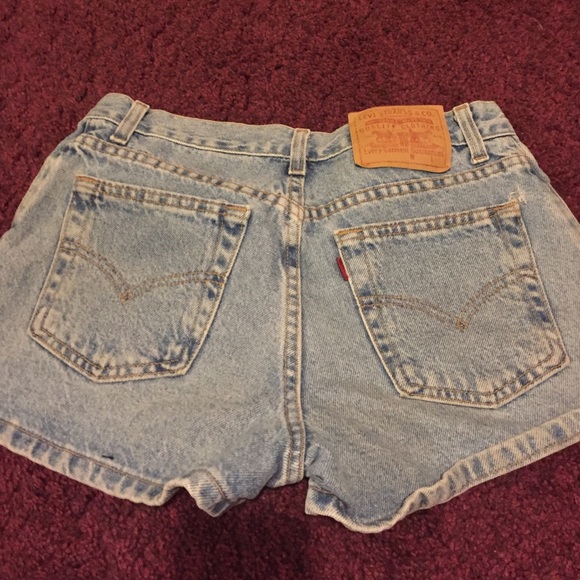 Levis high Waist shorts