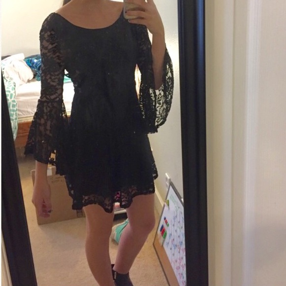Dresses & Skirts - Little black dress! Open back!