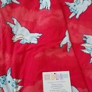 New One Size LuLaRoe Red Flying Pig leggings