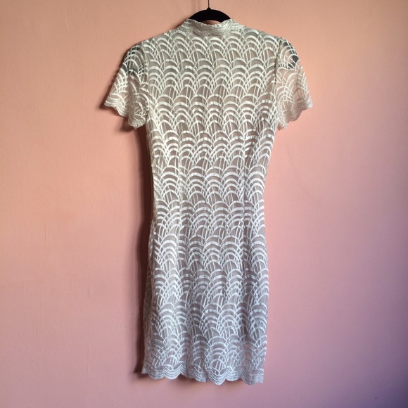 Stone Cold Fox Luke Dress - Picture 3 of 3