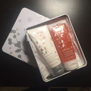 Set of Mary Kay Winter Wishes