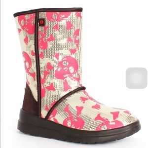 UGG WOMEN I Heart Misses Sparkles Skeleton Boots