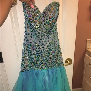 Prom dress