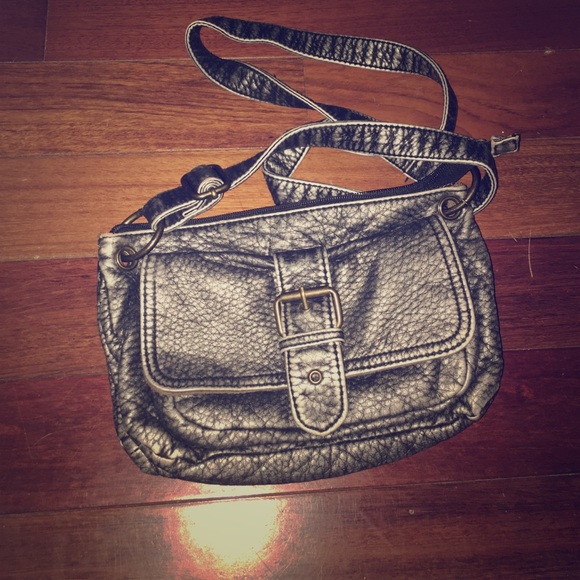 Little carry on bag haven't worn !