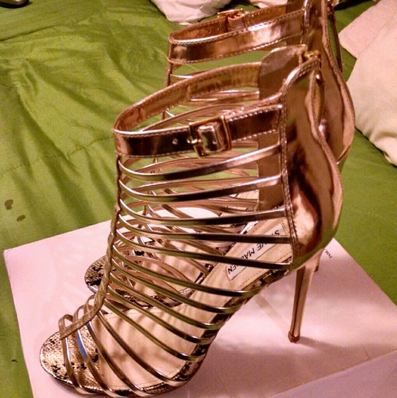 steve madden caged booties