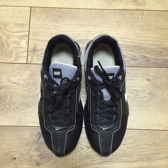 Nike Shox black size 8
