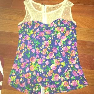 Super cute lace top