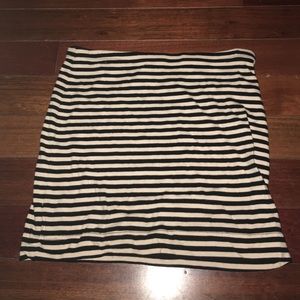 Striped pencil skirt