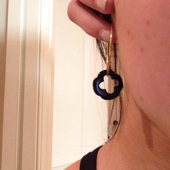 Earrings - Picture 3 of 3