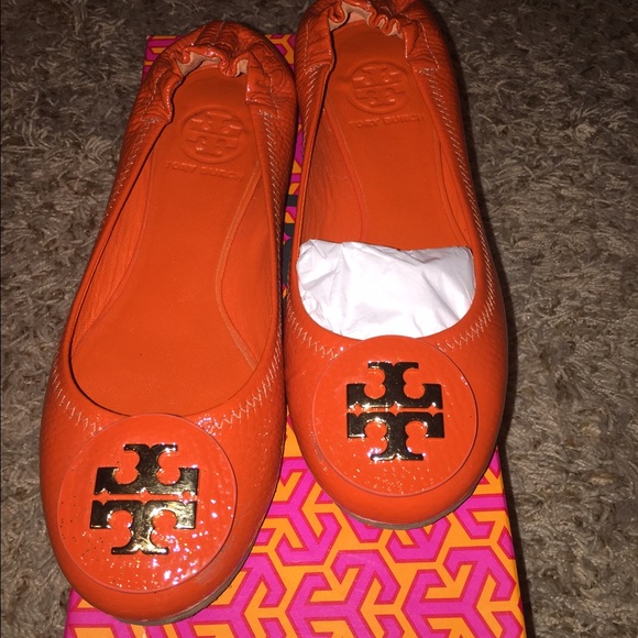 Tory burch ! :)