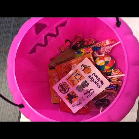 Meet your Posher, Kendra