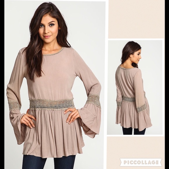 Tops - NEW Brown Boho Bell Sleeves Top Sz L