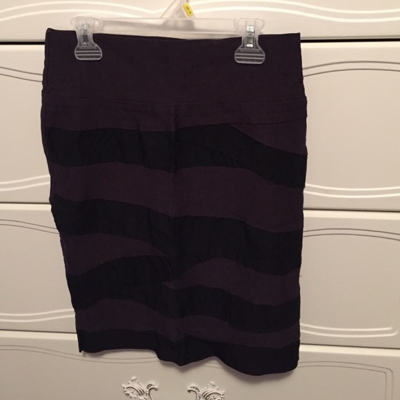 Spring street pencil skirt size L