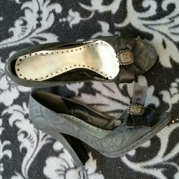 BCBG heels