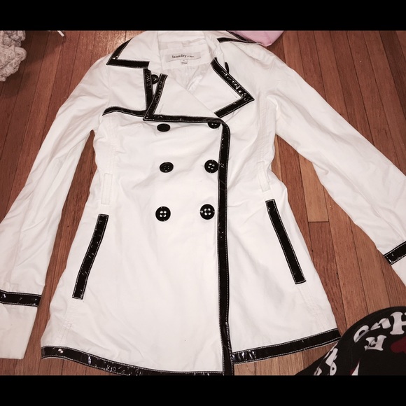 laundry by design light white trench coat