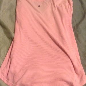 Lululemon top