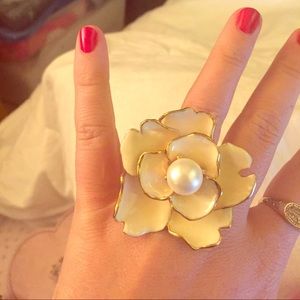 Kenneth Jay Lane enamel pearl flower ring