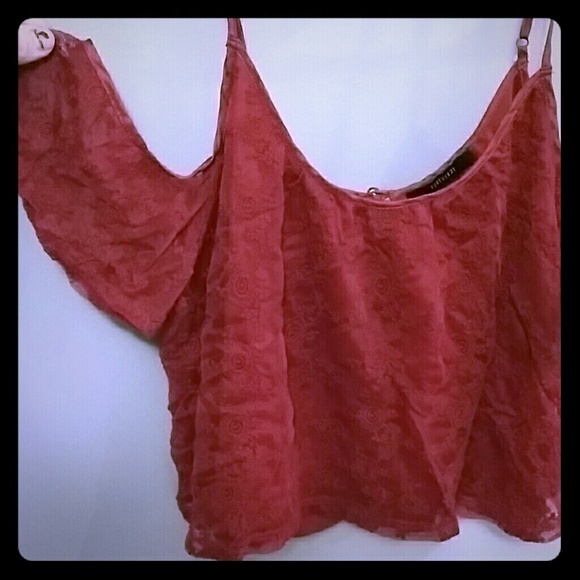 F21 cold shoulder crop top