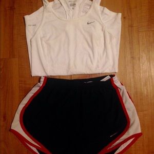 NIKE SHORTS AND TANK BUNDLE