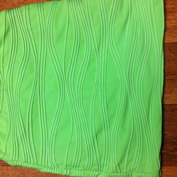 Skirt - Picture 1 of 2