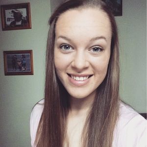 Meet your Posher, Deseree